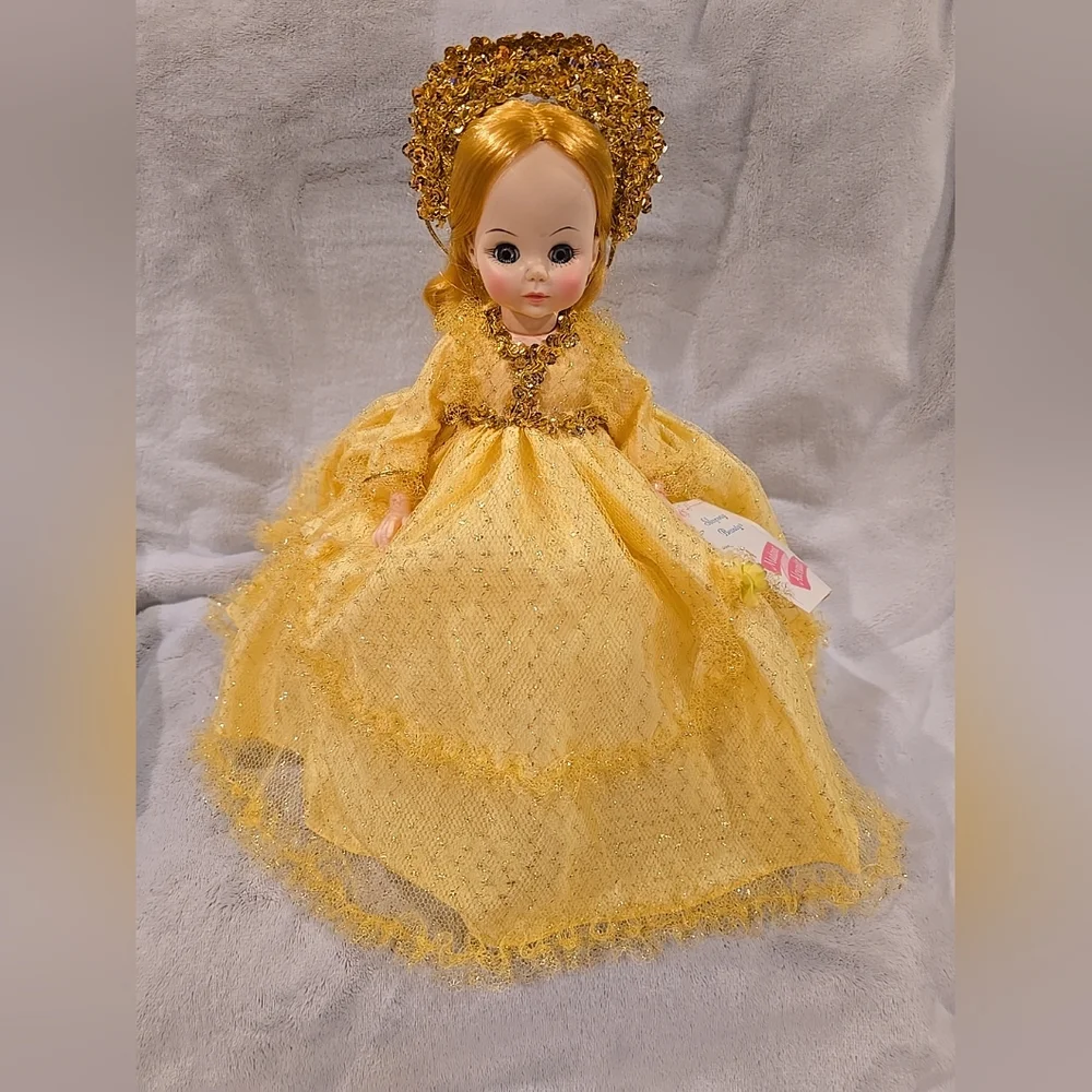 Madame Alexander‎ Sleeping Beauty #1595 Gold Dress 14